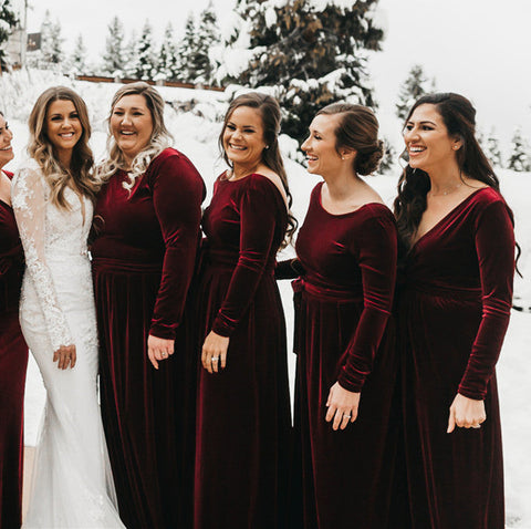 Vestidos de dama de honor de terciopelo burdeos para bodas de otoño invierno