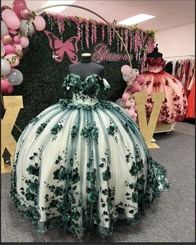 Nuevo vestido de quinceañera verde esmeralda 2024