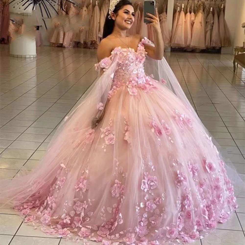 Vestidos de quinceañera con flores en 3D de tul y escote corazón de color rosa con capa