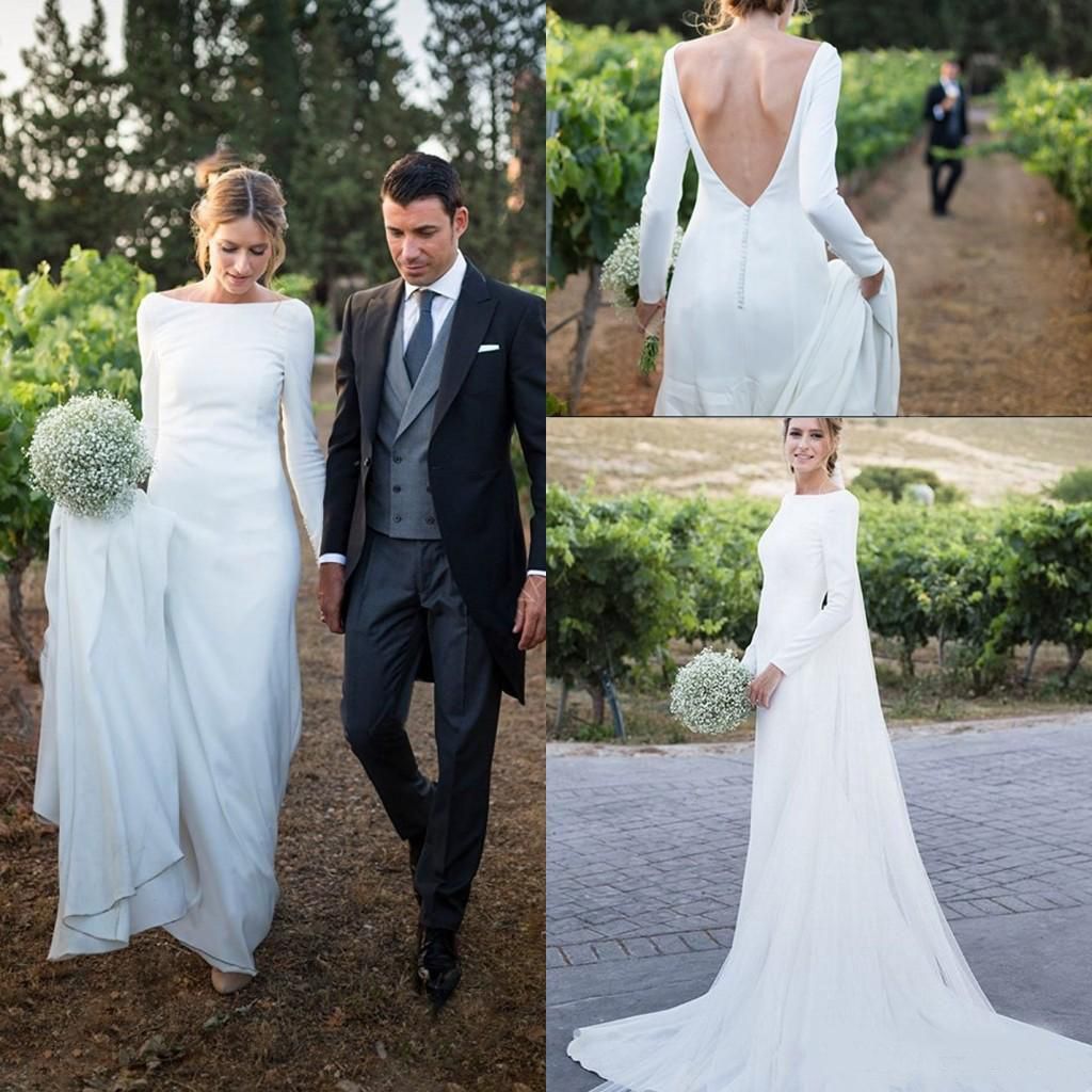 Vestidos de novia de playa blancos de manga larga