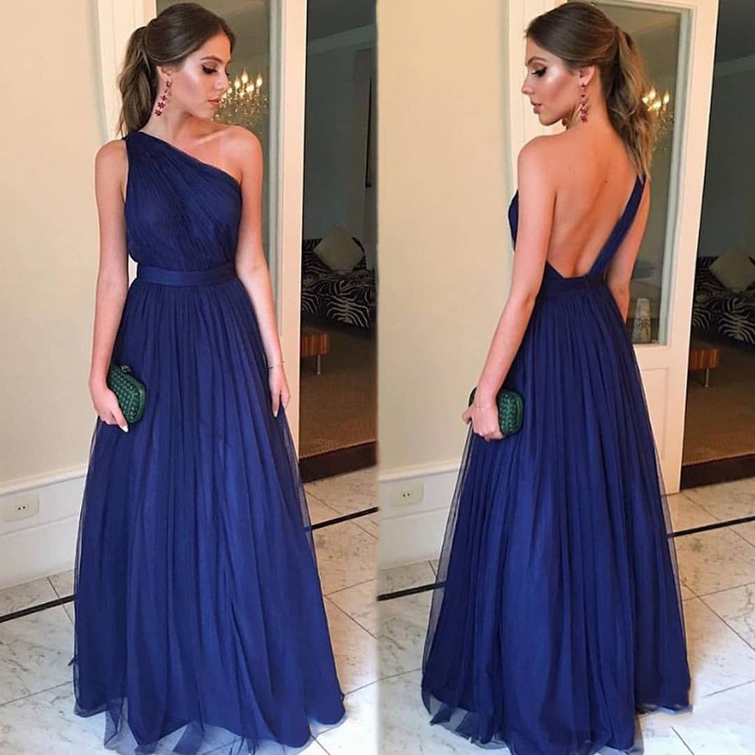 Vestido de invitada de boda azul