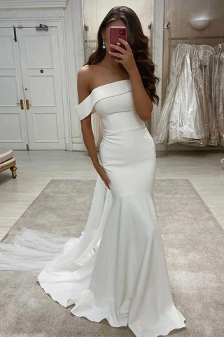 Vestido de novia largo marfil del Reino Unido