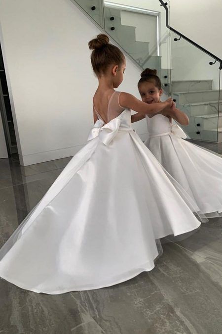 Vestidos de niña de flores de satén blanco baratos