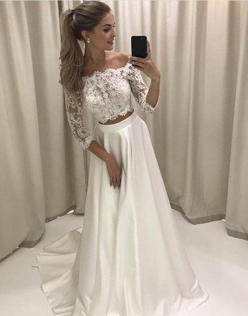 Vestidos de novia blancos de dos piezas con hombros descubiertos y encaje