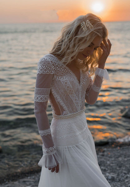 Vestido de novia largo playero de manga larga con encaje