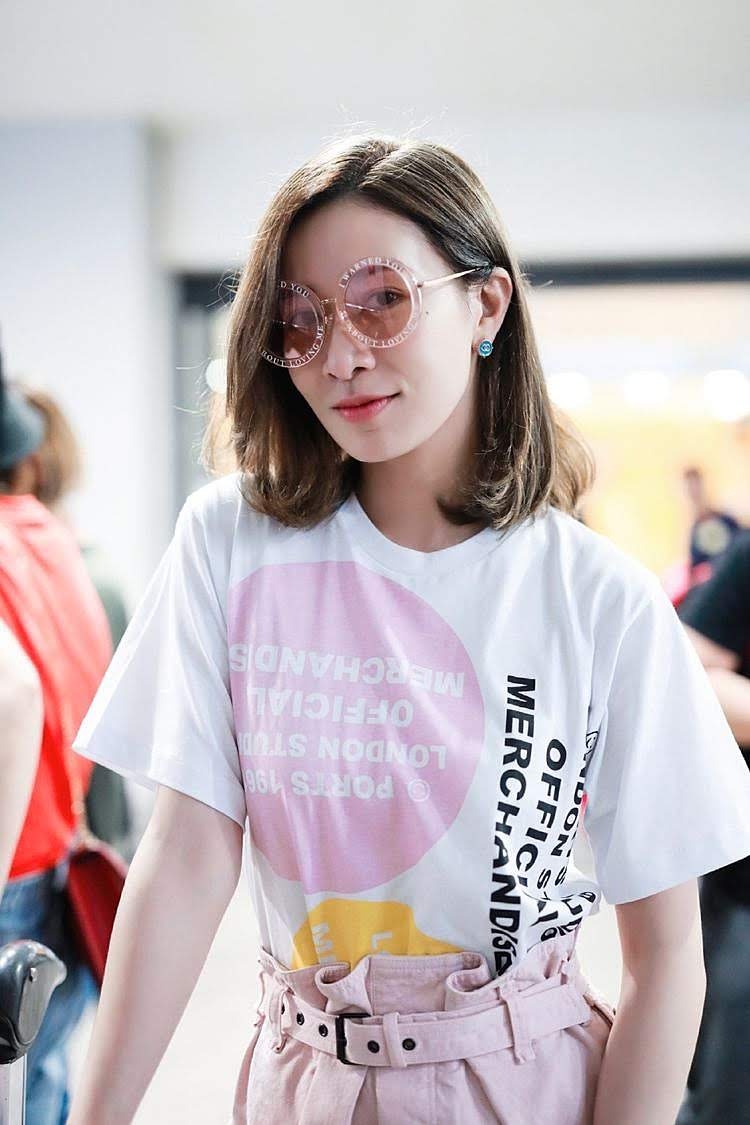 Charmaine Sheh 佘詩曼 wears REVE by RENE Honey Trap sunglasses