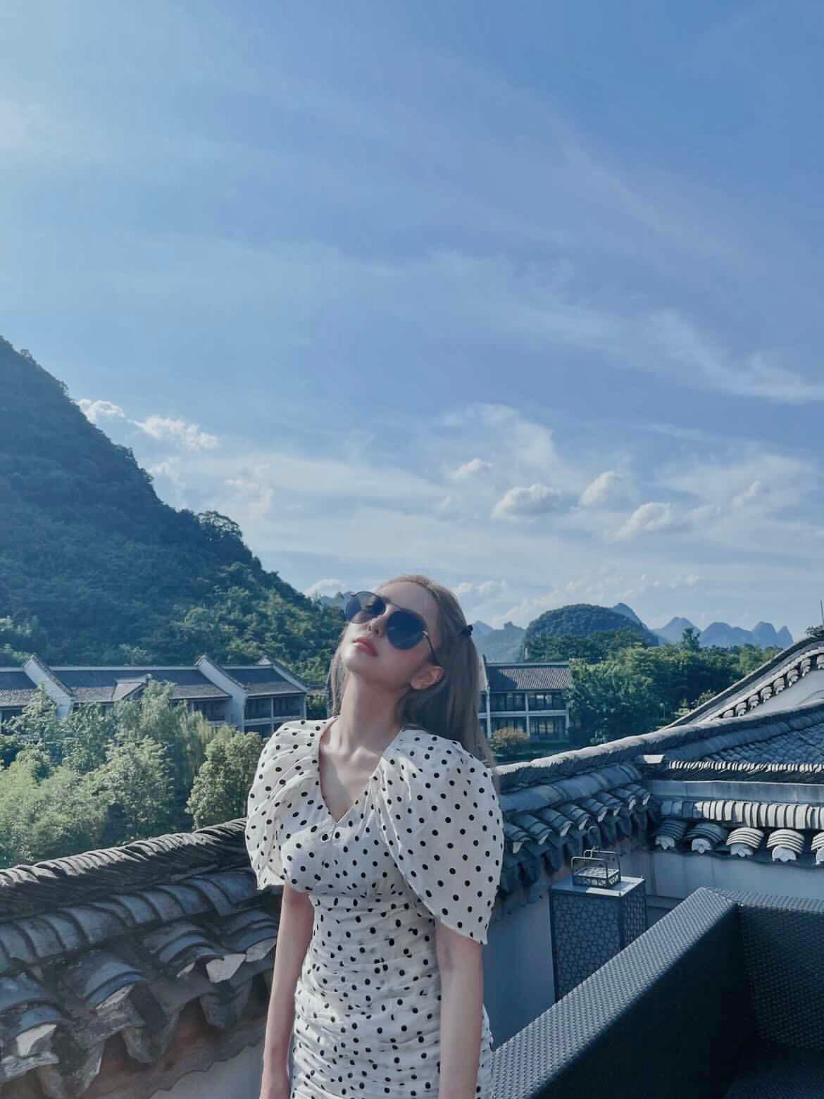 Grace Chow wearing REVE x HANSHSU sunglasses
