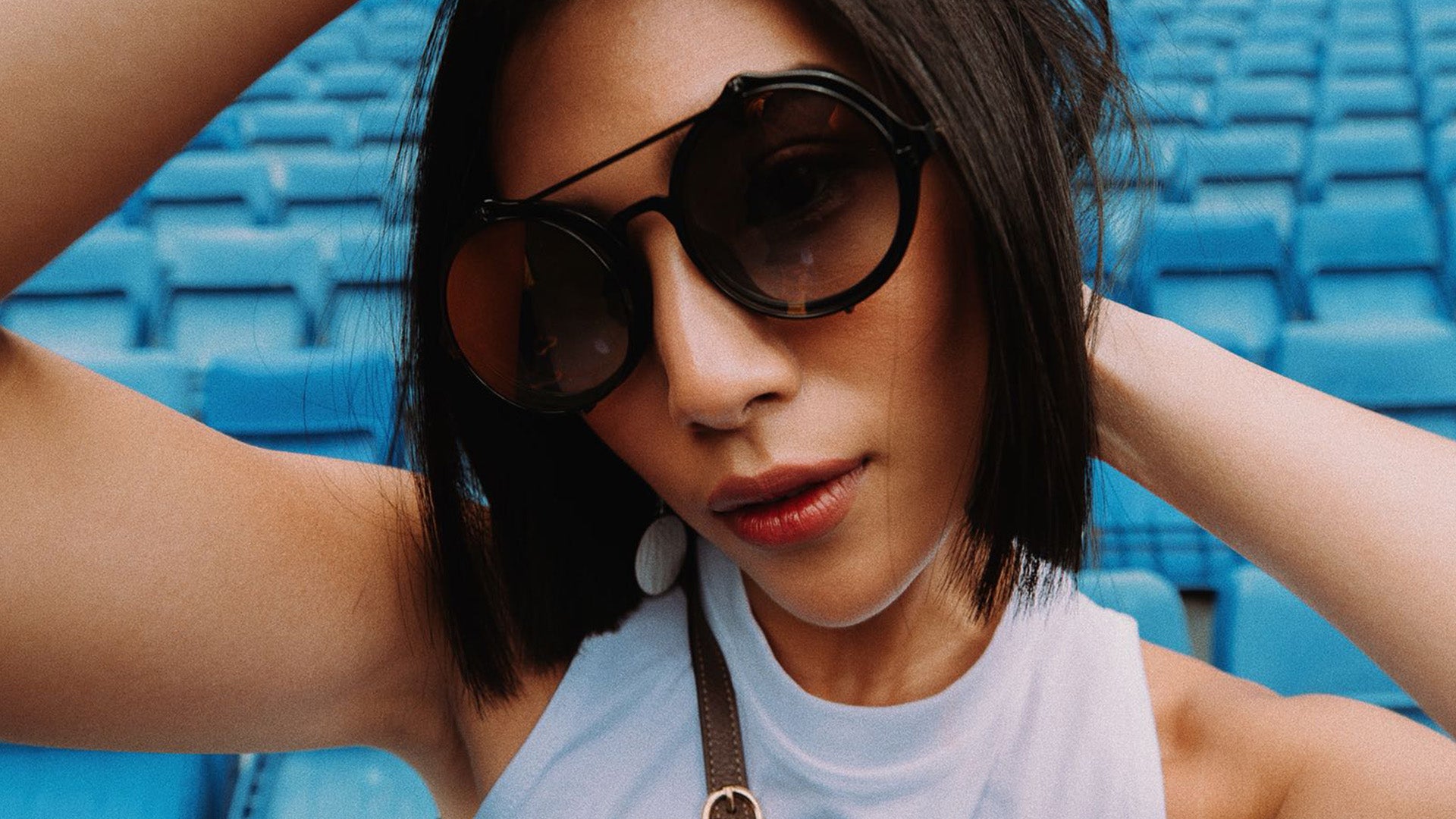 Molly Chiang wears The Minions x REVE sunglasses