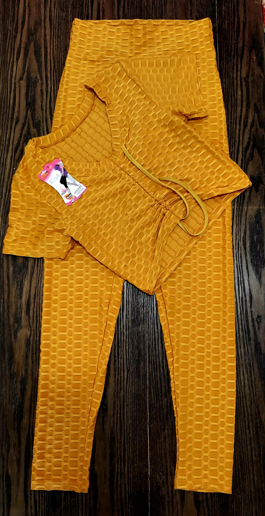 705 - BBL / yoga/Capri Legging & zipper Crop Top Set/ Honey Comb - Solid