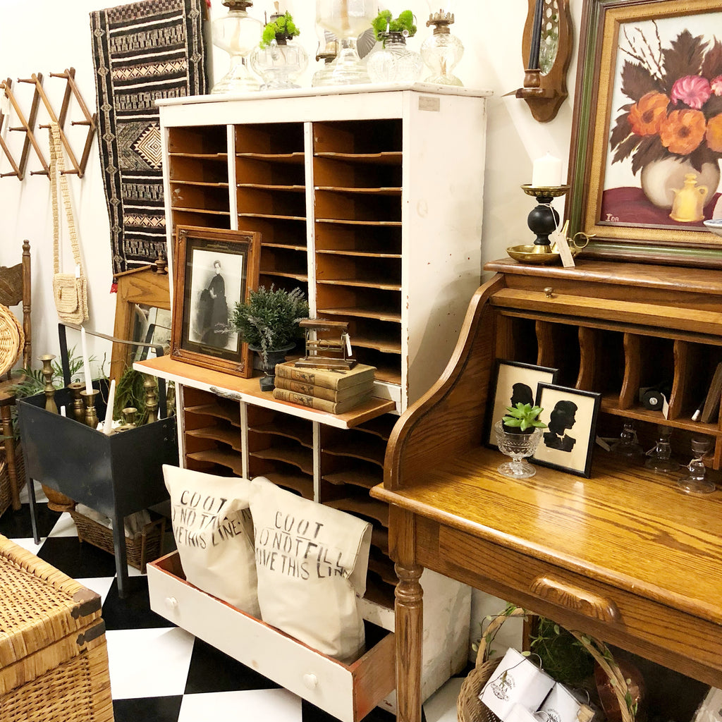 Antique mall booth ideas