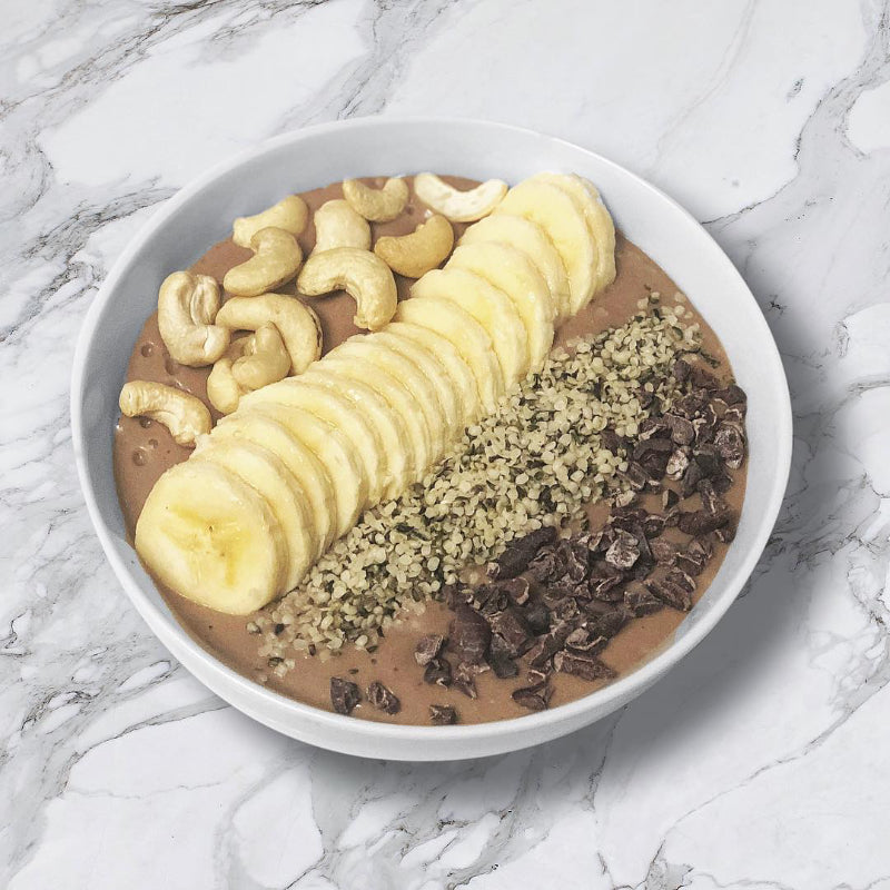 chocolate almond smoothie bowl