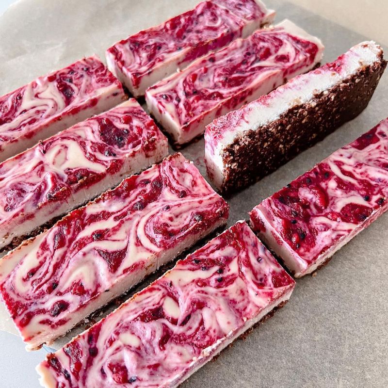 DRAGON FRUIT CHEESECAKE BARS