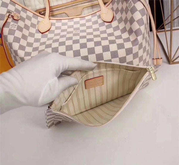Louis Vuitton Neverfull Leather Handbags – Technapology