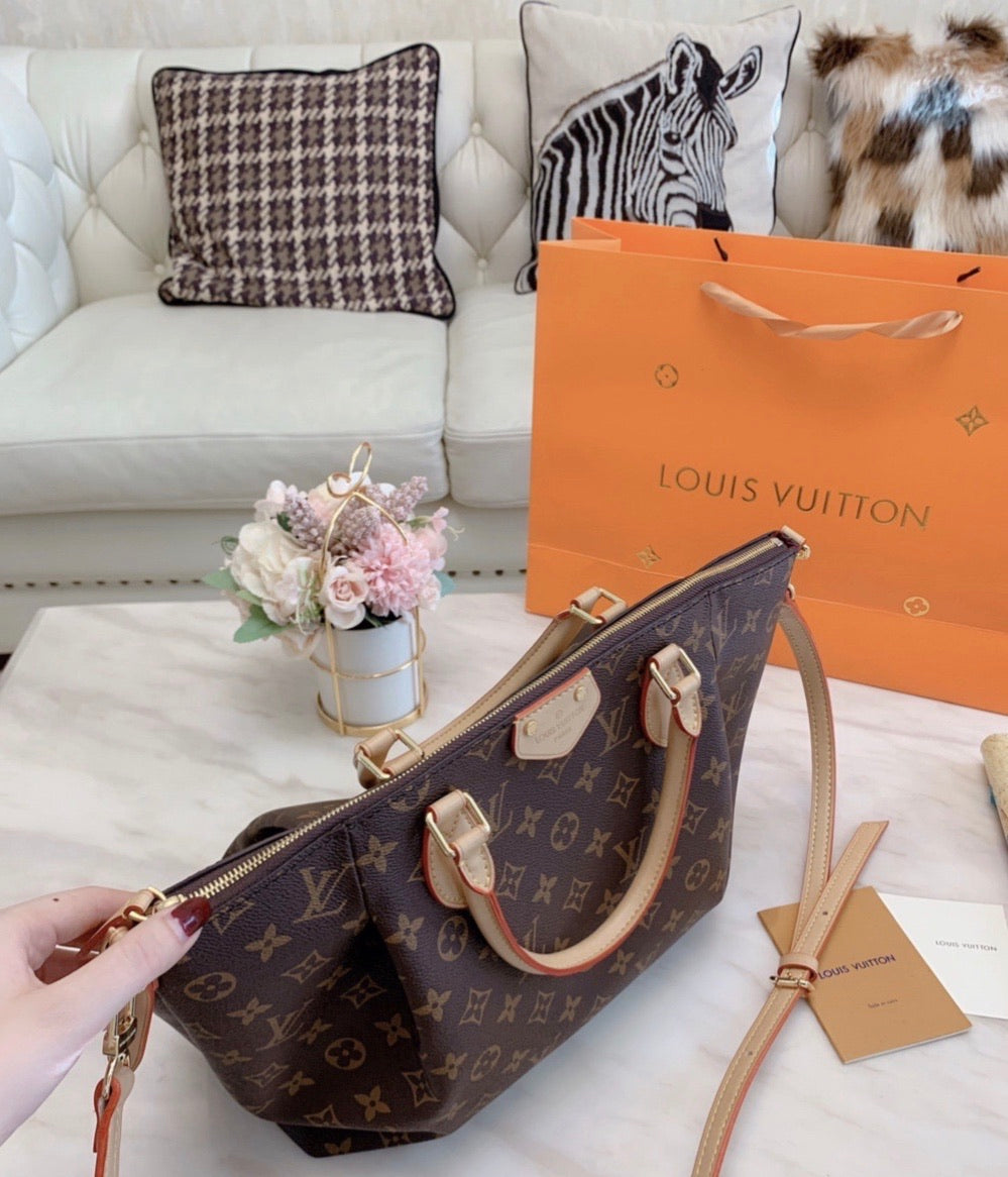 Louis Vuitton Cannelle Epi Leather Turenne PM Bag - Yoogi's Closet