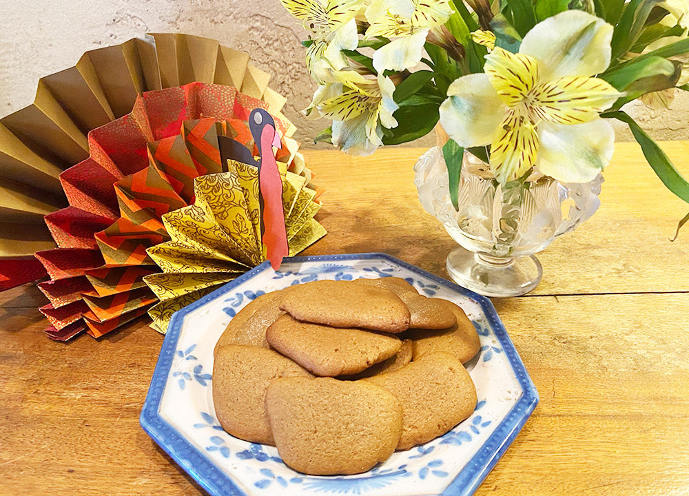 ritchie family thanksgiving molasses cookies