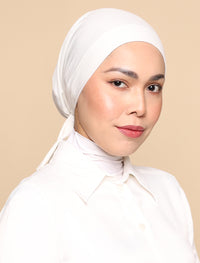 Bonnet Soft Jersey Underscarf - White