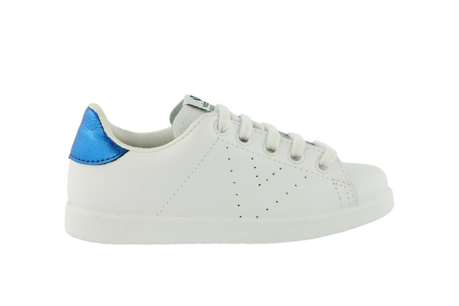 victoria trainers white