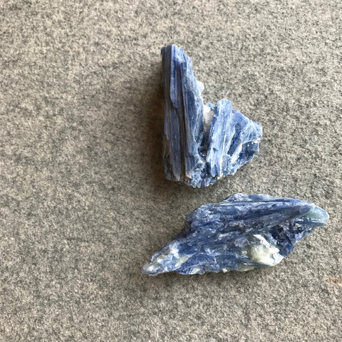 Blue Kyanite Healing crystal