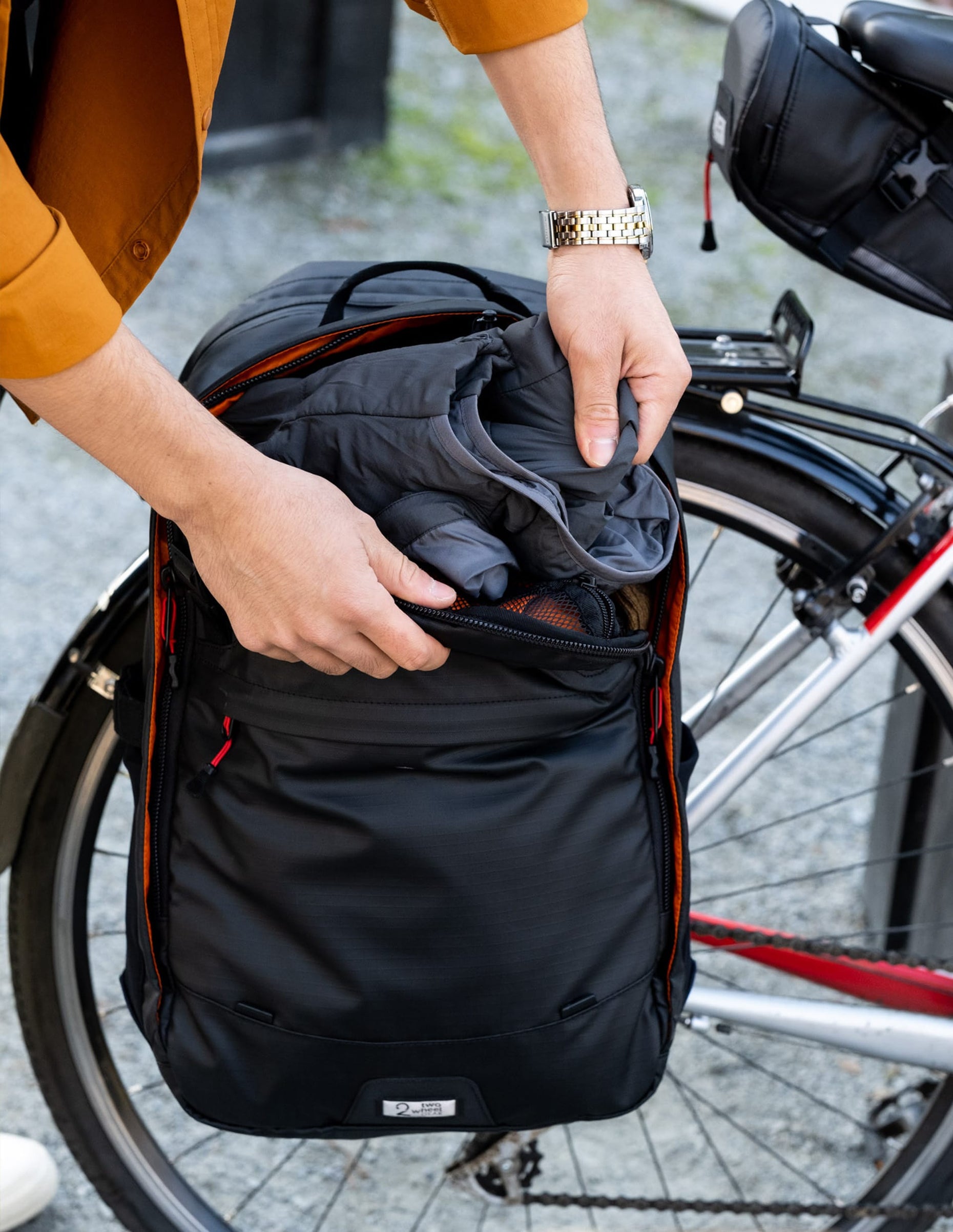 Pannier Backpack Convertible 2.0 - Made to Carry – Two Wheel Gear