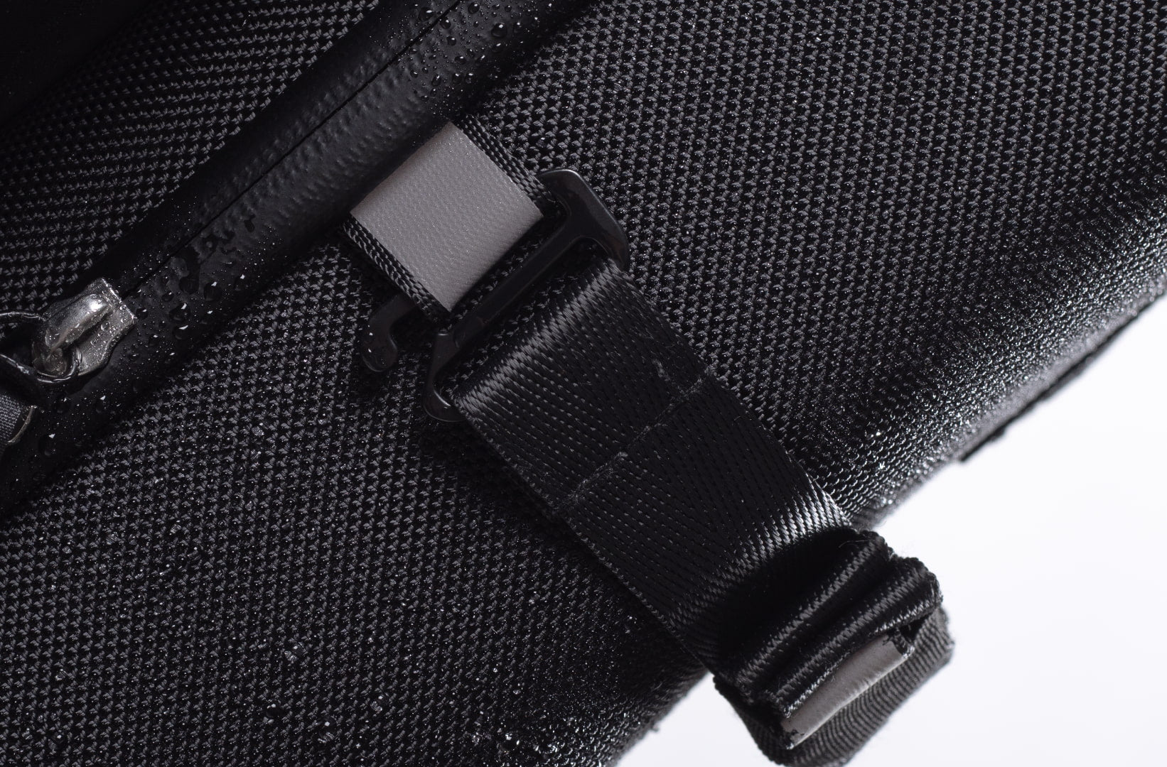 Molle Strap System – IAMRUNBOX