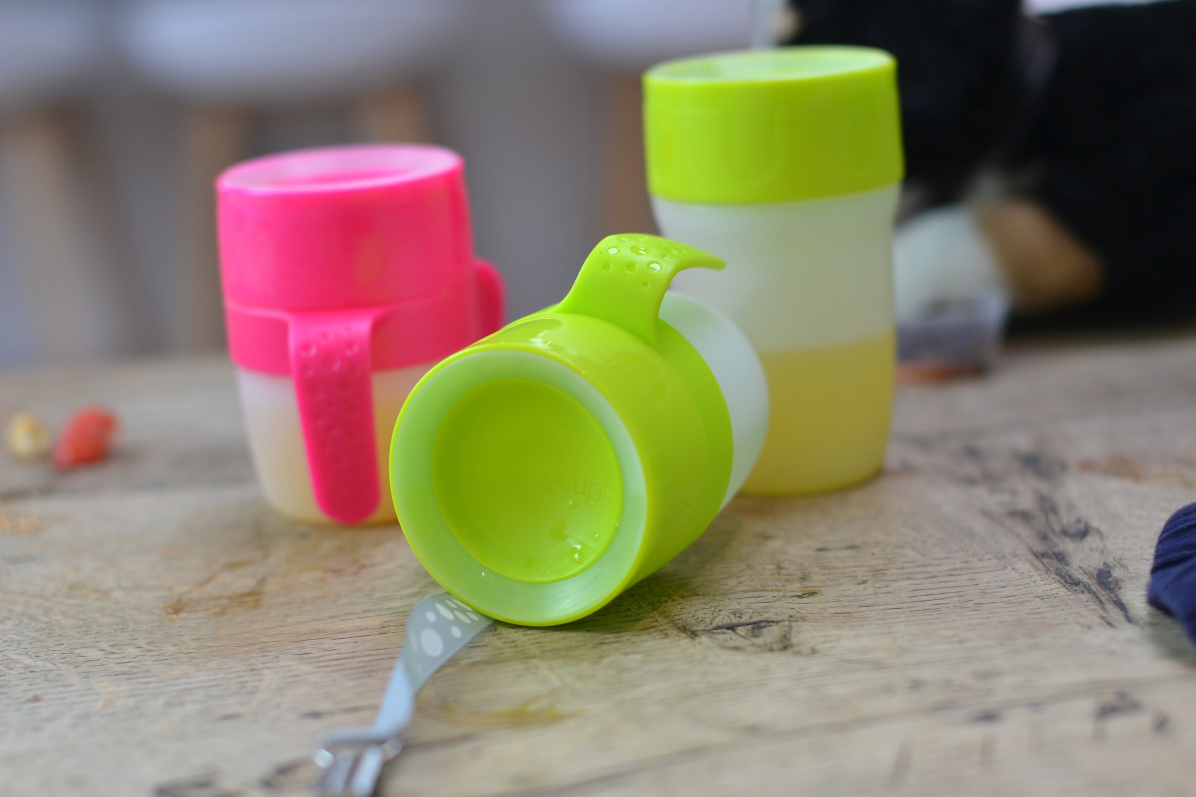 a bright idea! a non spill sippy cup that lights up. The new toddler beaker  with integrated nightlight. - litecup