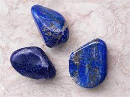 pedra lapis lazuli