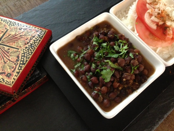 Slow Cooker Kala Chana: Punjabi Black Chickpeas