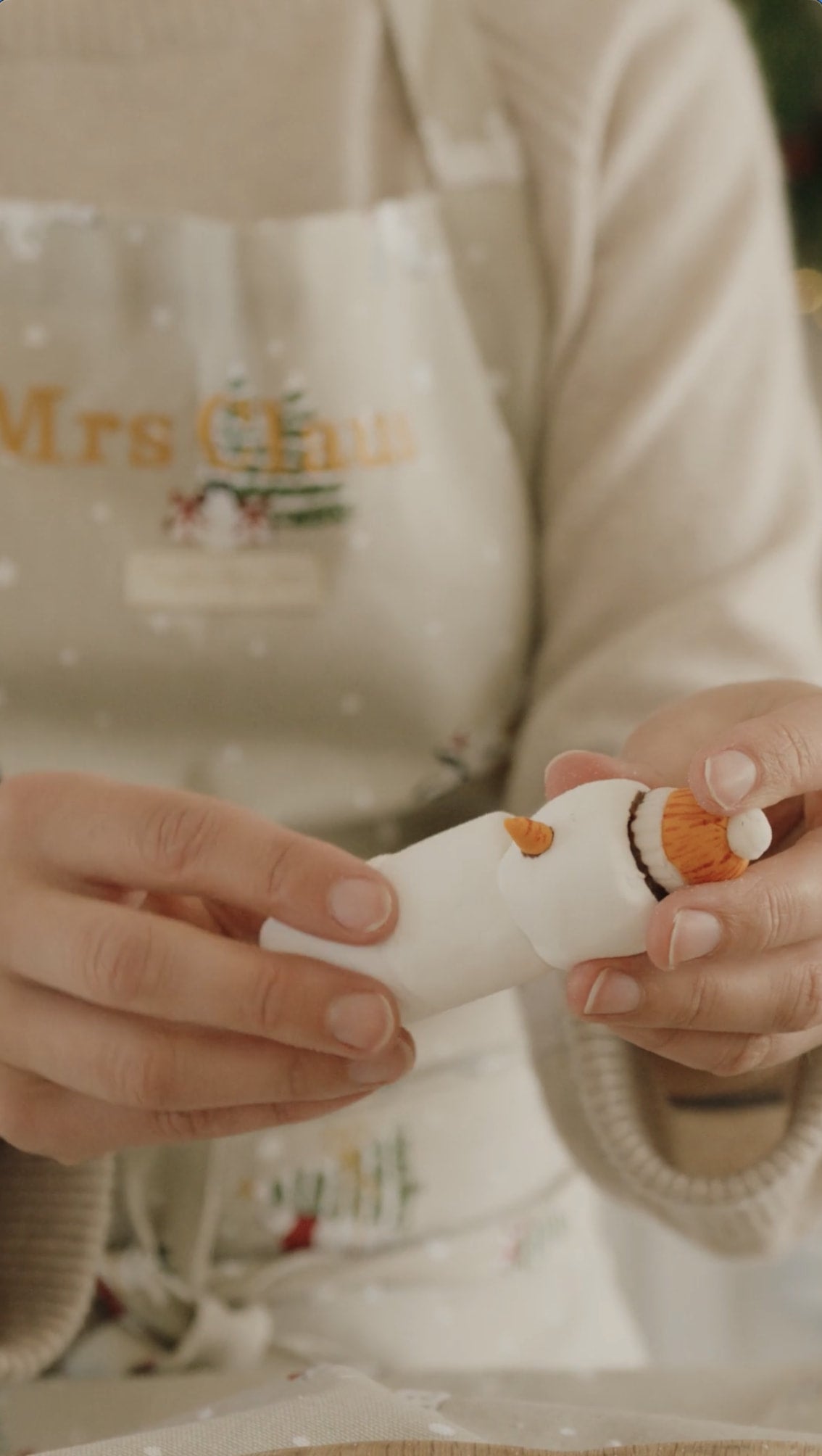 Marshmallow Snowman recipe from Sophie Allport 