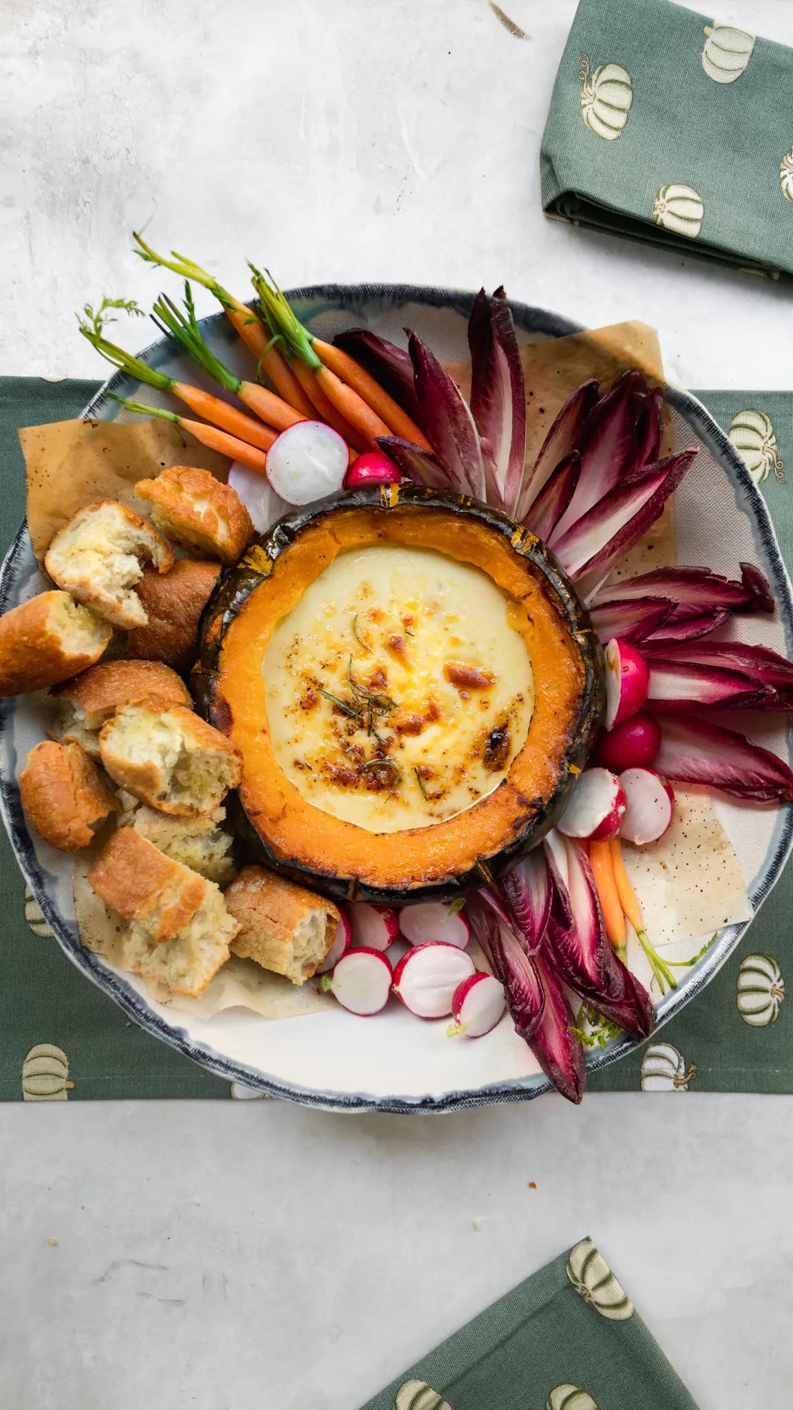 Autumnal Pumpkin Fondue From @dudu_eats