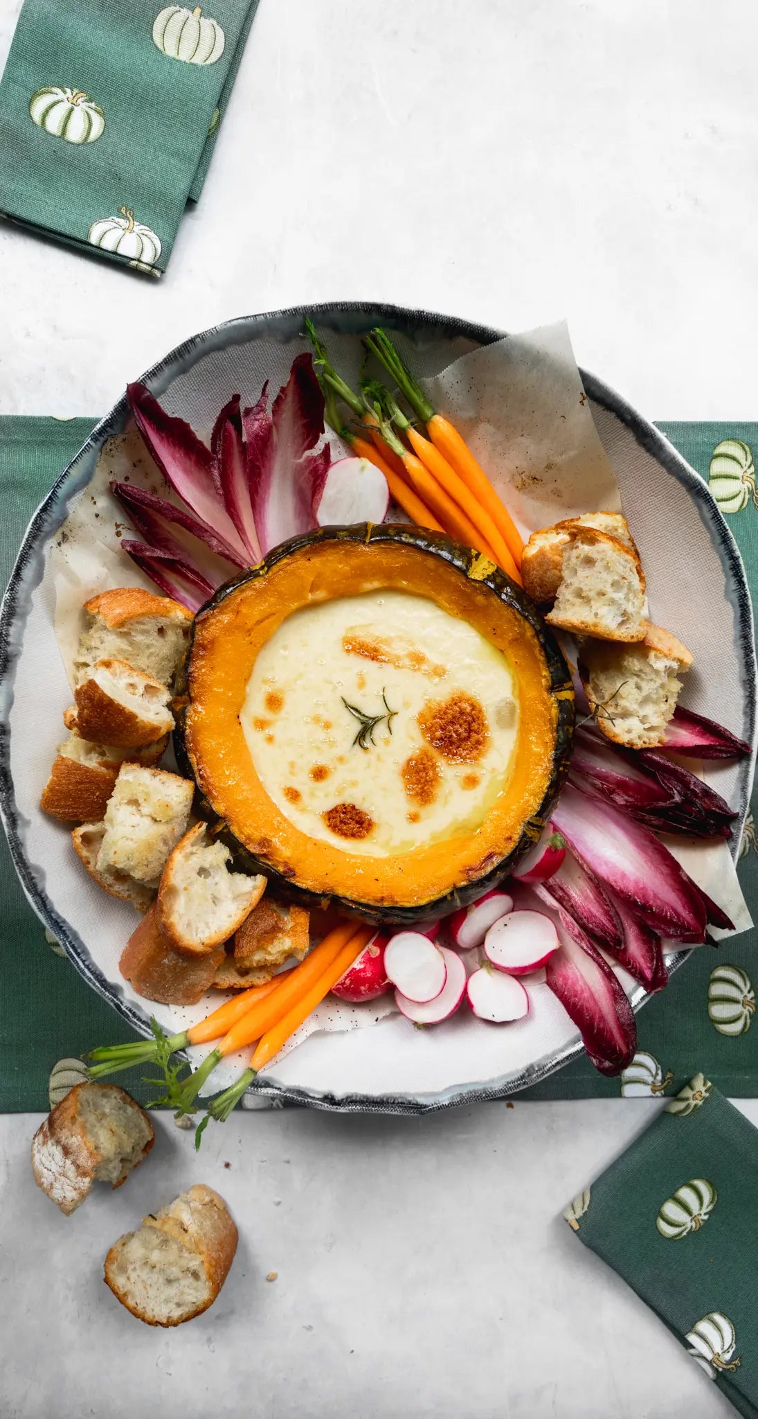 Autumnal Pumpkin Fondue From @dudu_eats