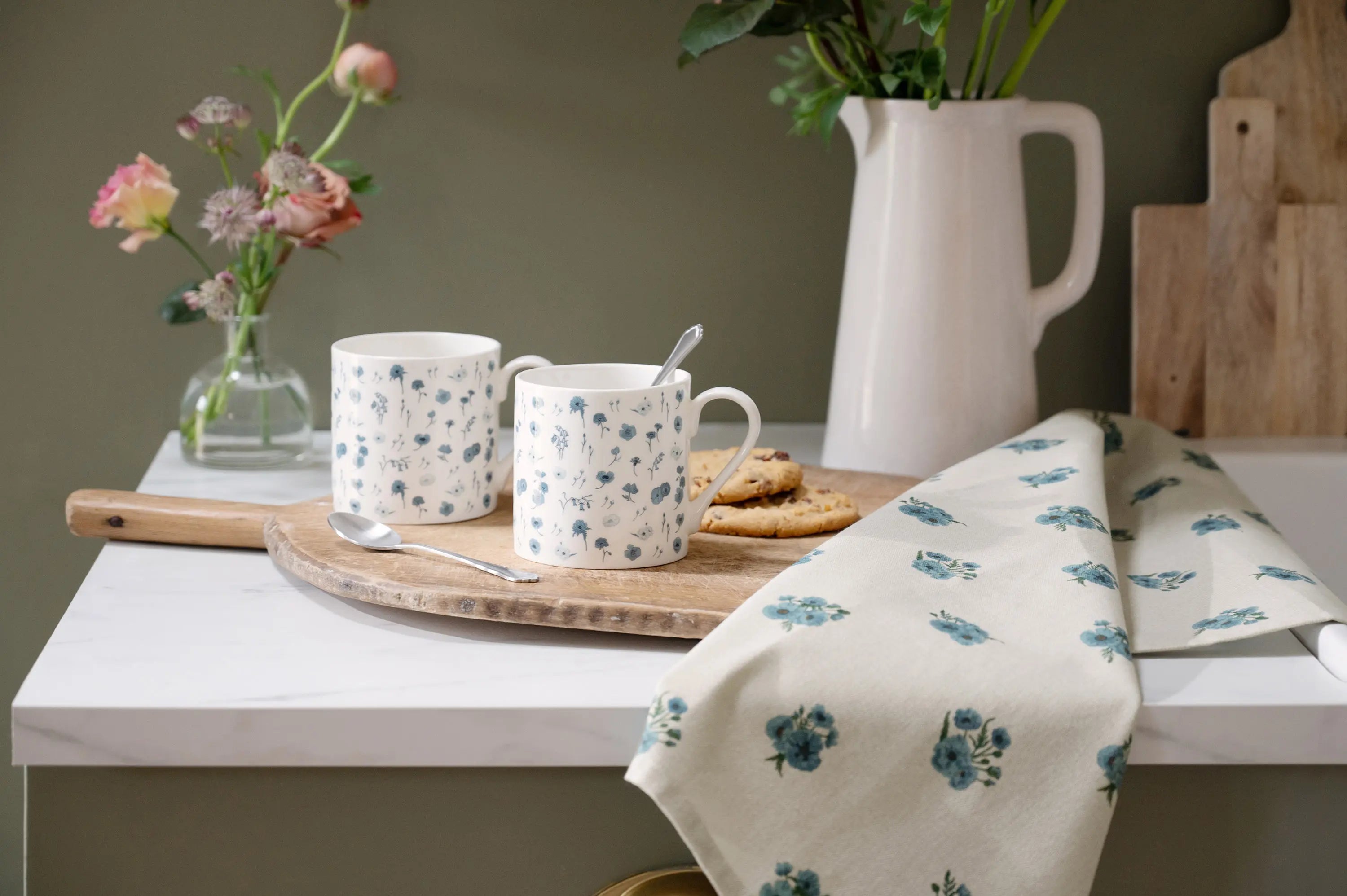 fine bone china mug featuring Sophie Allport poppy meadows floral design