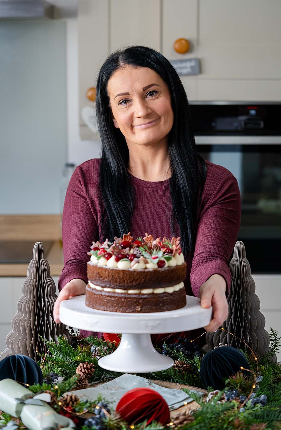 Michelle Evans-Fecci with Christmas Wreath Cake