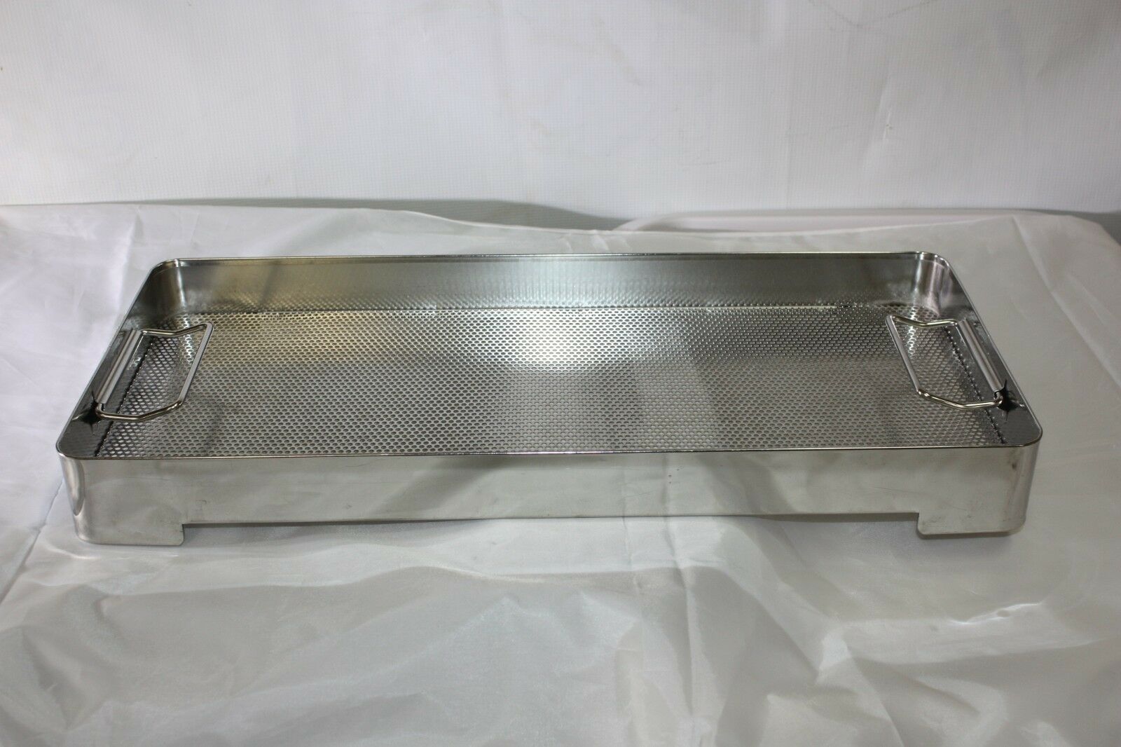 Stainless Steel V. Mueller Surgical Sterilization Instrument Tray Bask –  KeeboMed