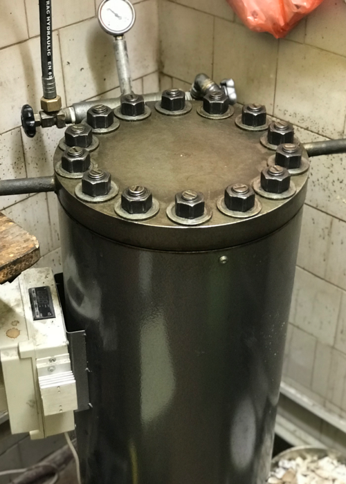 Baltic Amber Pressure Machine