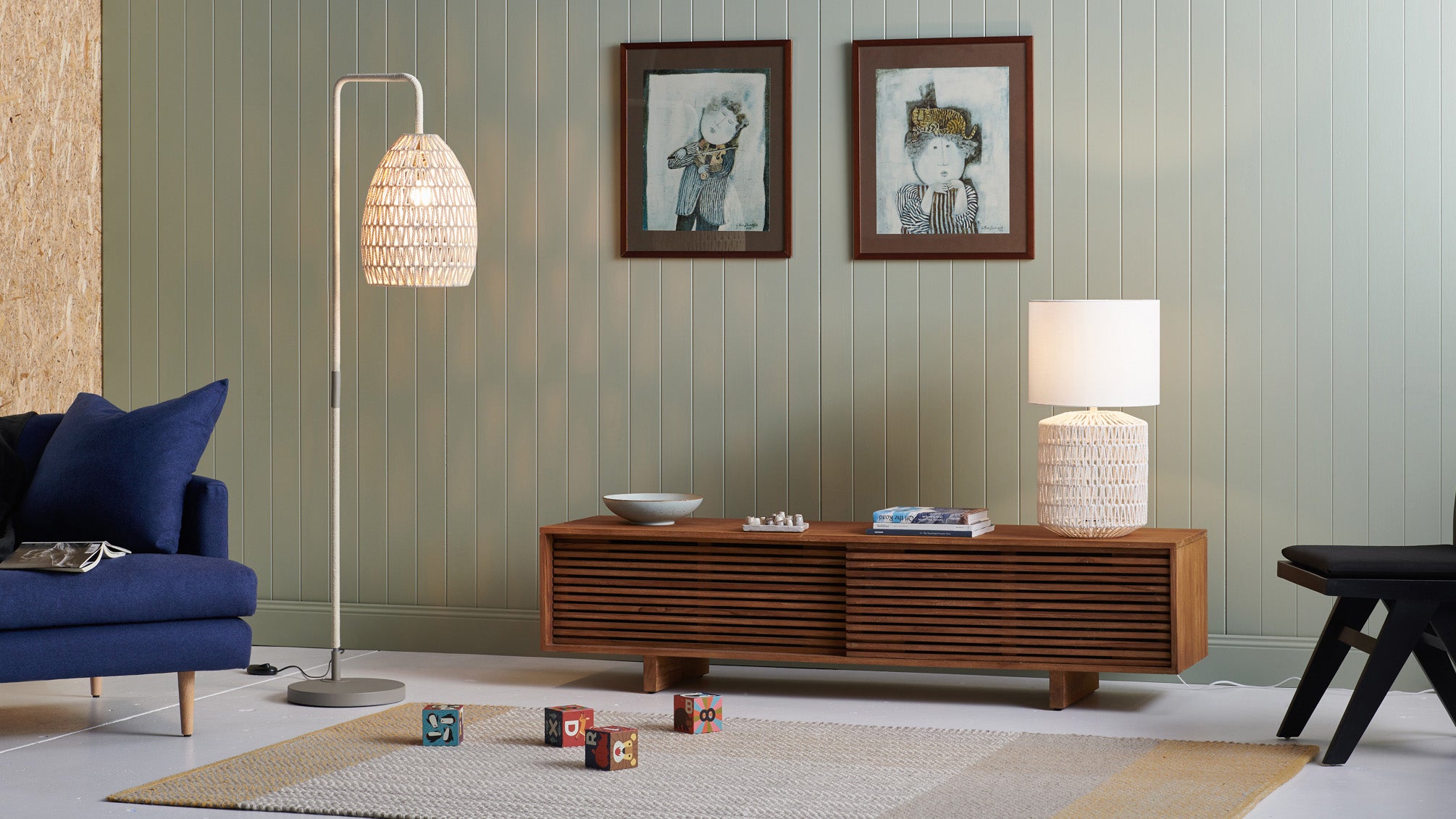 Table and floor lamp in living room