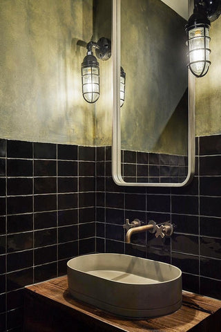 Industrial lighting in bathroom