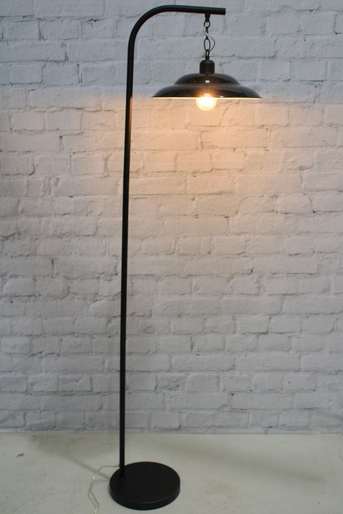 standing farmhouse lamp