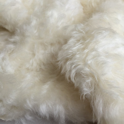 Super Curls - dense ivory Schulte mohair – Furaddiction & Emma's Bears