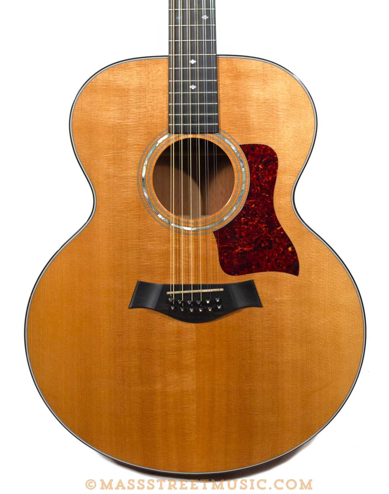 dating taylor usa guitars use what strings