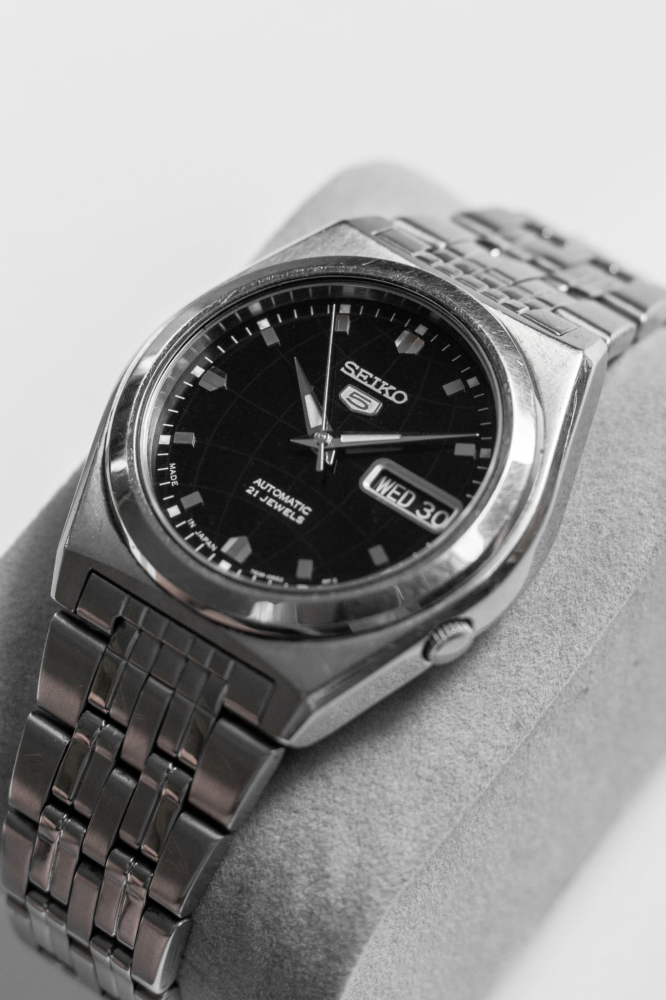 Seiko 5 Ref. SNK639J1 2005 | Vintage & Pre-Owned Luxury Watches – Wynn &  Thayne