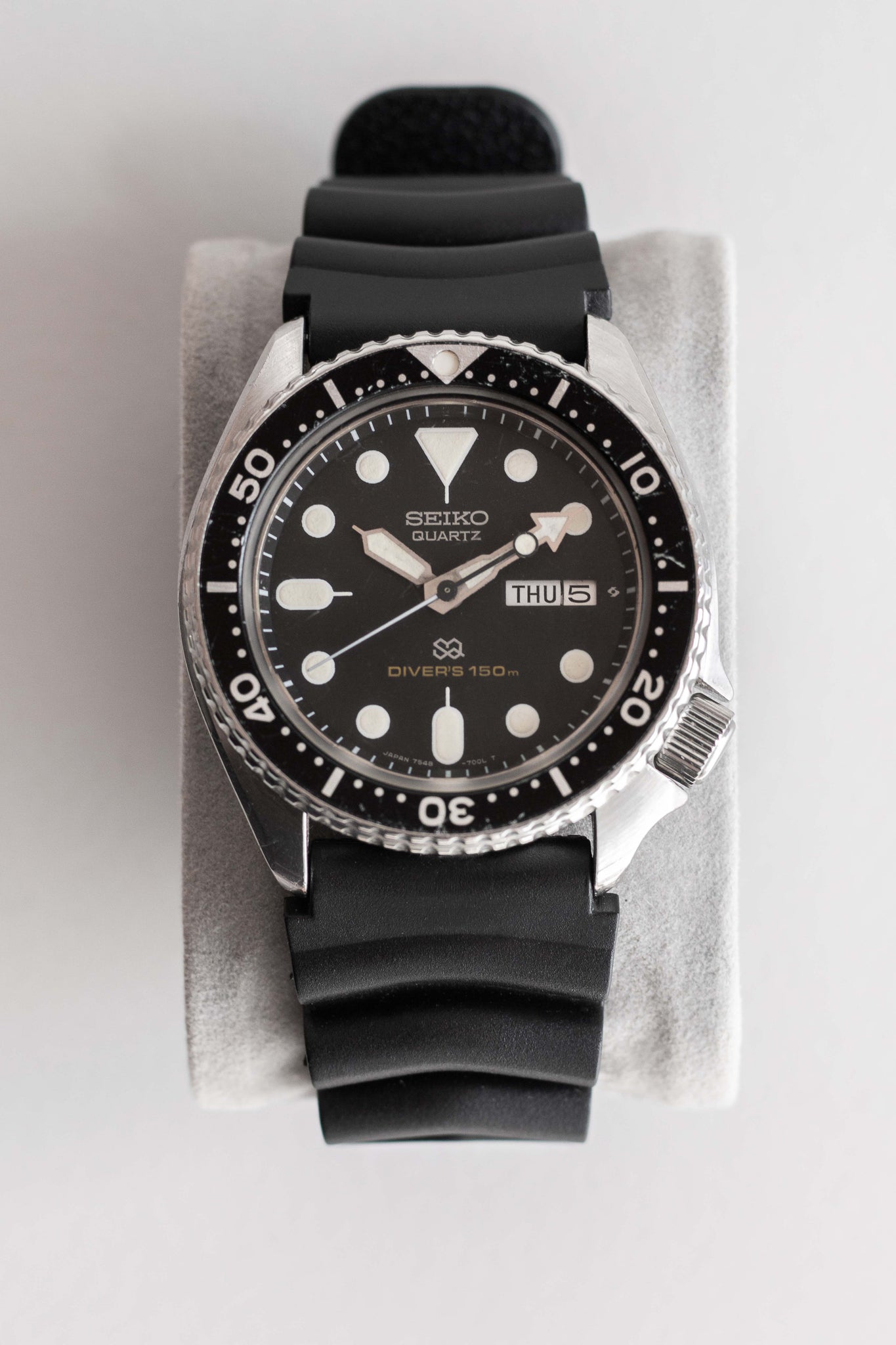 Total 35+ imagen seiko quartz diver 7548