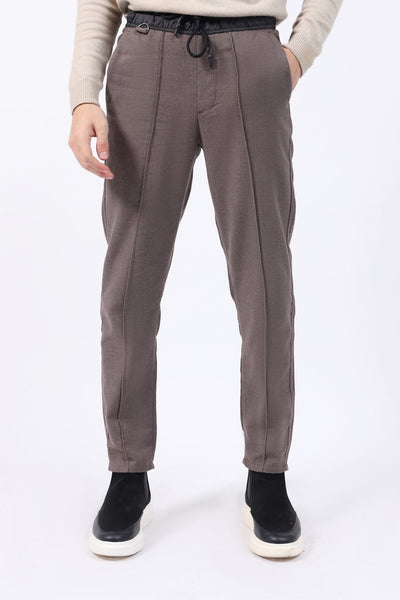 JOGGER WAIST TROUSERS WITH DARTS