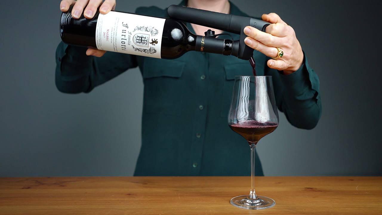 How to use a Coravin Pivot wine preserver | Wine Folly
