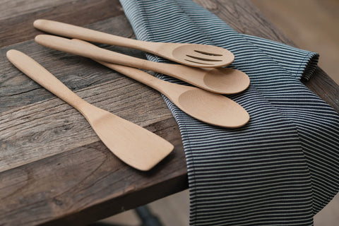 How to Choose Non-Toxic Kitchen Utensils and Accessories