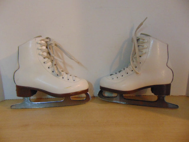 size 13 figure skates