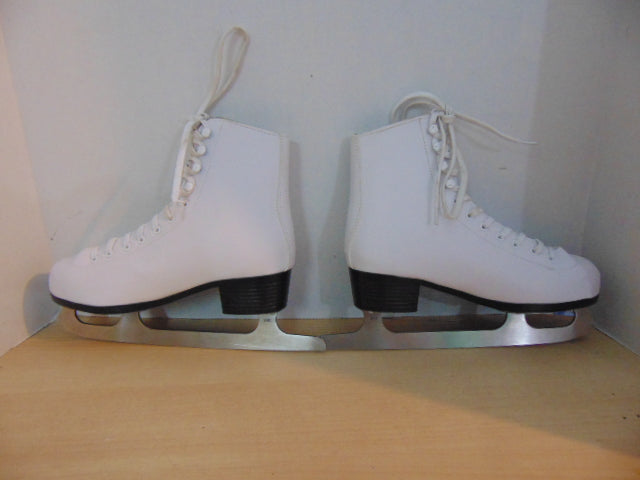 ice skating boots size 6