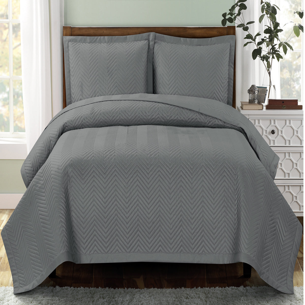 Chervon Oversize Coverlet/Bedspread Set 