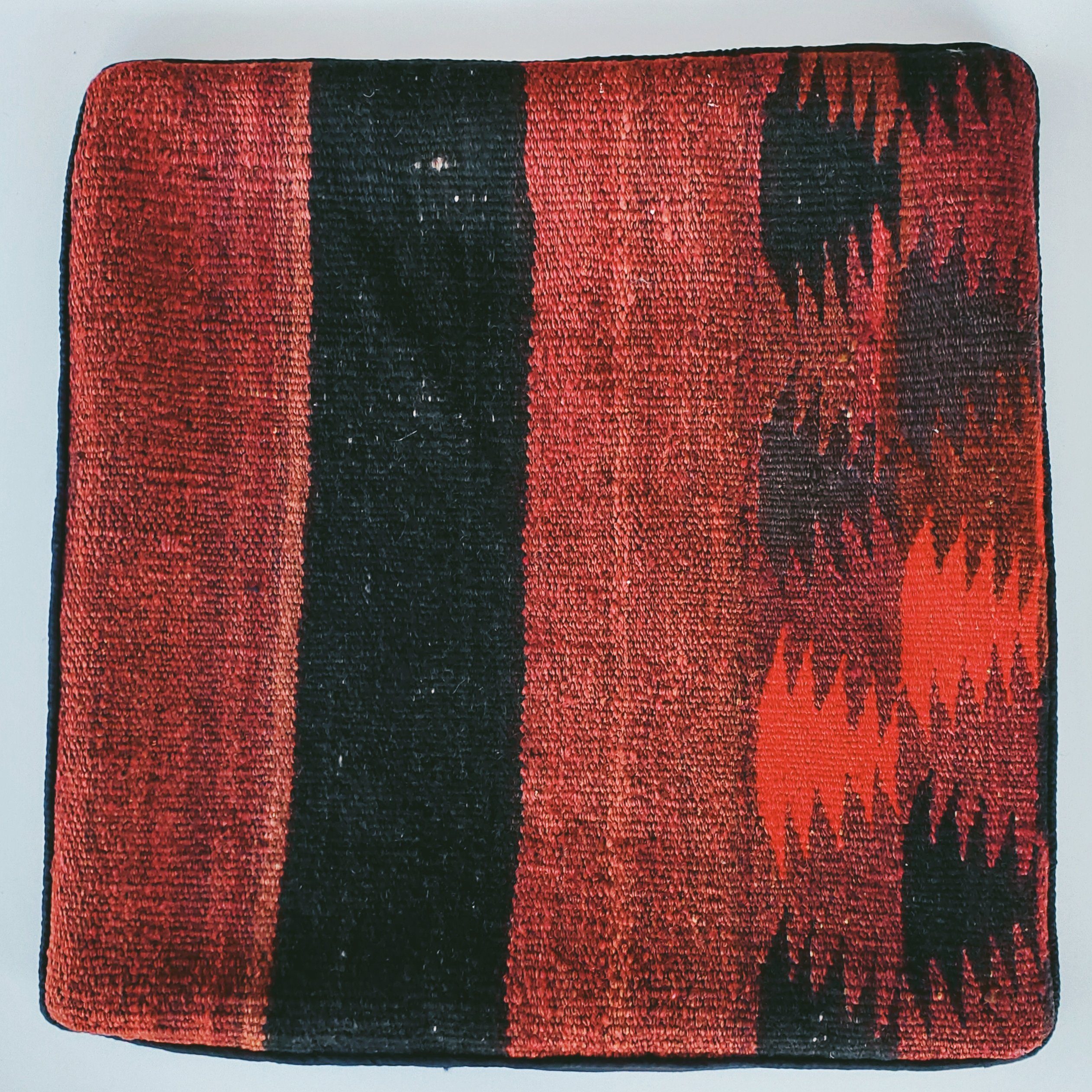 Handwoven Woollen Kilim cushion cover - Style 23 - Lost Lover product image