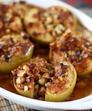 Baked apples recipe made with vietnamese cinnamon by SeasonWithSpice.com