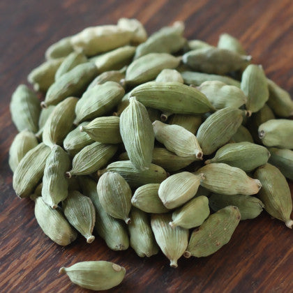 Green cardamom pods - Season with Spice shop